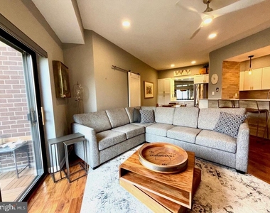 2111 Wisconsin Avenue Nw - Photo Thumbnail 4