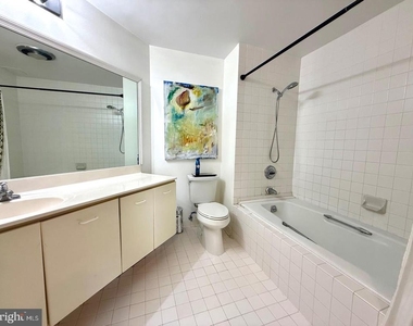 2111 Wisconsin Avenue Nw - Photo Thumbnail 16