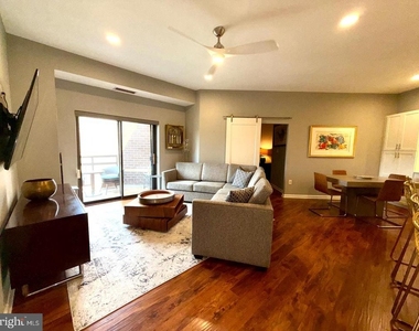 2111 Wisconsin Avenue Nw - Photo Thumbnail 2