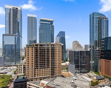 210 Lavaca St - Photo Thumbnail 35