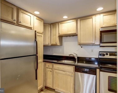 1133 13th Street Nw - Photo Thumbnail 5