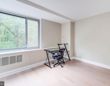4200 Cathedral Avenue Nw - Photo Thumbnail 14