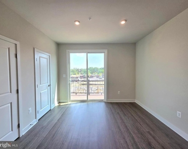 2644 Naylor Road Se - Photo Thumbnail 16