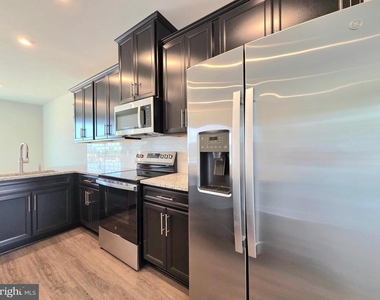 2644 Naylor Road Se - Photo Thumbnail 13