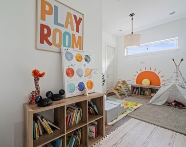 13213 Meridian Park Blvd - Photo Thumbnail 23