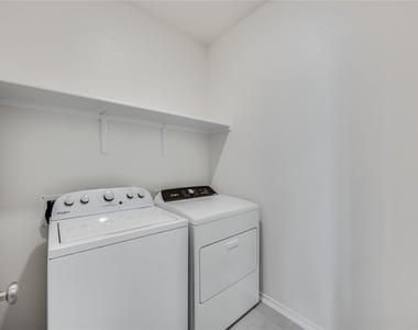 2612 Donna Olene Dr - Photo Thumbnail 26