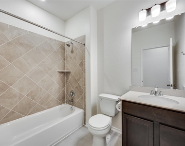 2612 Donna Olene Dr - Photo Thumbnail 23