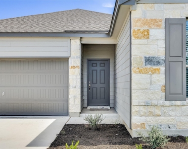 2612 Donna Olene Dr - Photo Thumbnail 2