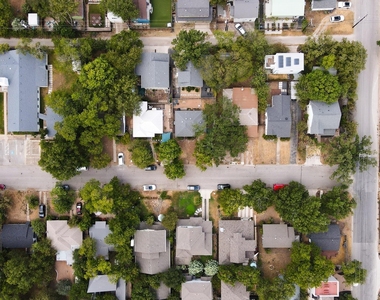 5510 Avenue G - Photo Thumbnail 29