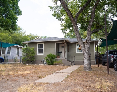 5510 Avenue G - Photo Thumbnail 30