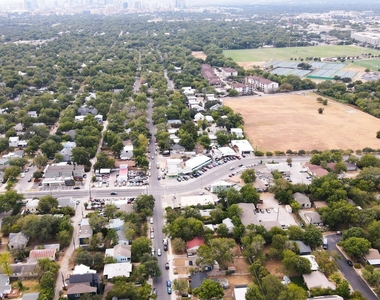 5510 Avenue G - Photo Thumbnail 24