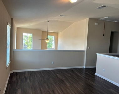8113 Rosano St - Photo Thumbnail 6