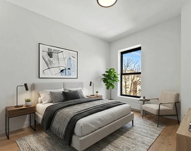 East 14th Street - Photo Thumbnail 1