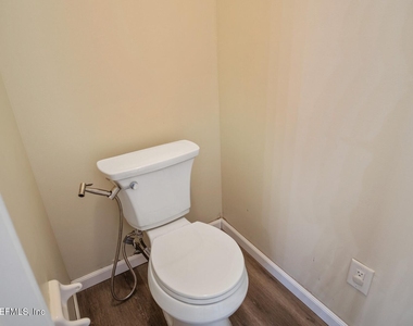 8936 Deer Berry Court - Photo Thumbnail 19