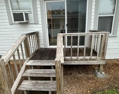917 Phillips Street - Photo Thumbnail 19