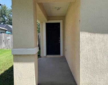 1432 Heather Court - Photo Thumbnail 1