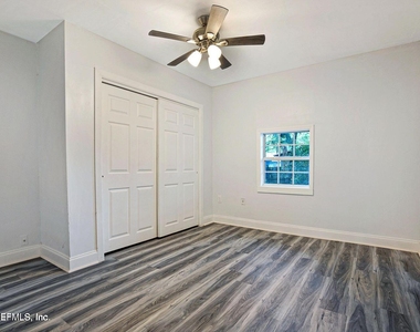 1551 E 27th Street - Photo Thumbnail 7