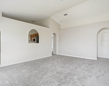 3512 Alec Drive - Photo Thumbnail 2