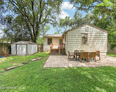 2618 Ernest Street - Photo Thumbnail 26