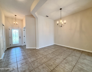 2515 Crestdale Court - Photo Thumbnail 8