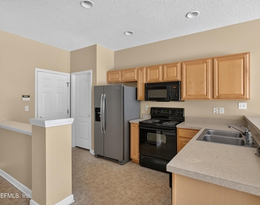12359 Mangrove Forest Court - Photo Thumbnail 8