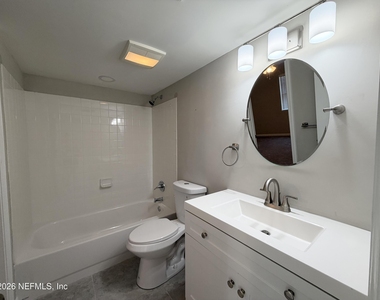 3545 N North Ride Drive - Photo Thumbnail 11