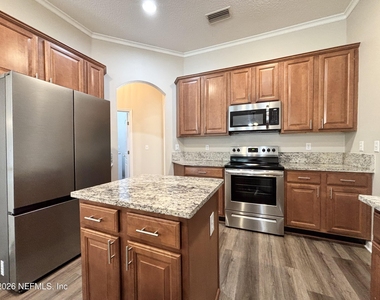 3601 Silver Bluff Boulevard - Photo Thumbnail 10
