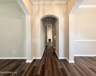 3601 Silver Bluff Boulevard - Photo Thumbnail 7