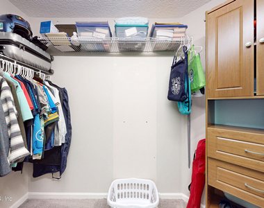 9093 Fallsmill Drive - Photo Thumbnail 12