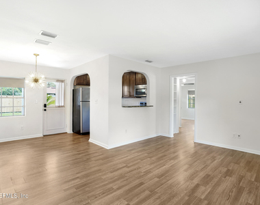 5236 River Forest Drive - Photo Thumbnail 5