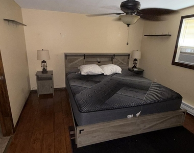 308 Milton Avenue - Photo Thumbnail 5