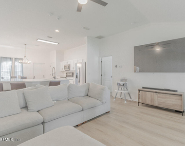 8559 Hayden Marshall Court - Photo Thumbnail 11