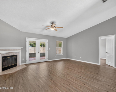 3183 Wavering Lane - Photo Thumbnail 18