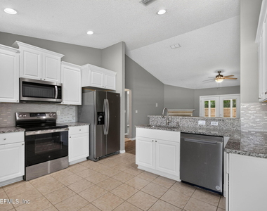 3183 Wavering Lane - Photo Thumbnail 8