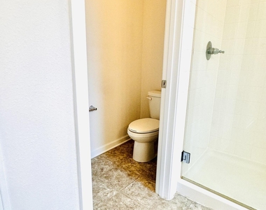 5108 Angel Lake Drive - Photo Thumbnail 14