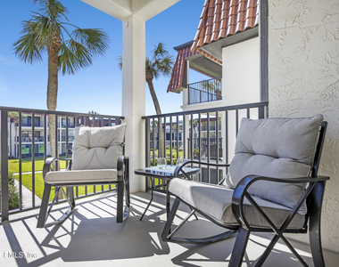 2313 Costa Verde Boulevard - Photo Thumbnail 22