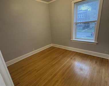 3008 W Cullom Avenue - Photo Thumbnail 9