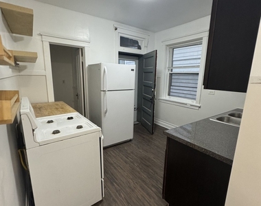3008 W Cullom Avenue - Photo Thumbnail 2