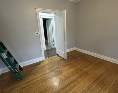 3008 W Cullom Avenue - Photo Thumbnail 14