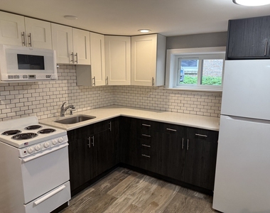 5430 W Berteau Avenue - Photo Thumbnail 3