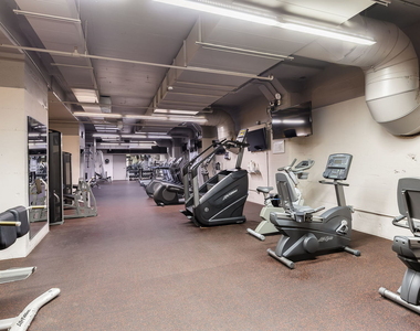 565 W Quincy Street - Photo Thumbnail 28
