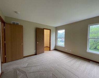 649 Linda Court - Photo Thumbnail 14