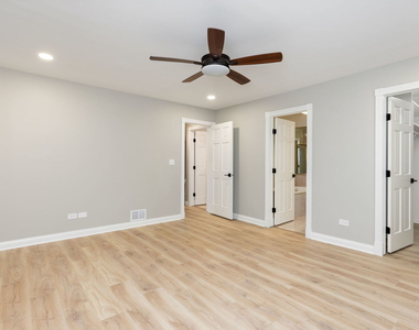 1829 Wilmette Avenue - Photo Thumbnail 21