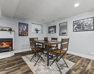 5001 S King Drive - Photo Thumbnail 8