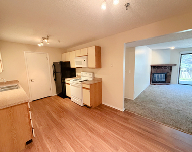 1360 Brook Street - Photo Thumbnail 1