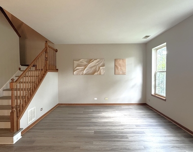 2460 Georgetown Circle - Photo Thumbnail 3