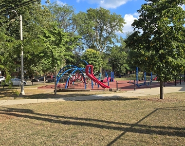 1711 W Jarvis Avenue - Photo Thumbnail 23