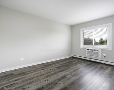 1305 E Turtle Creek Circle - Photo Thumbnail 13