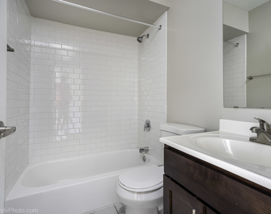1305 E Turtle Creek Circle - Photo Thumbnail 16
