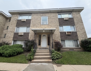 2033 W 111th Street - Photo Thumbnail 11